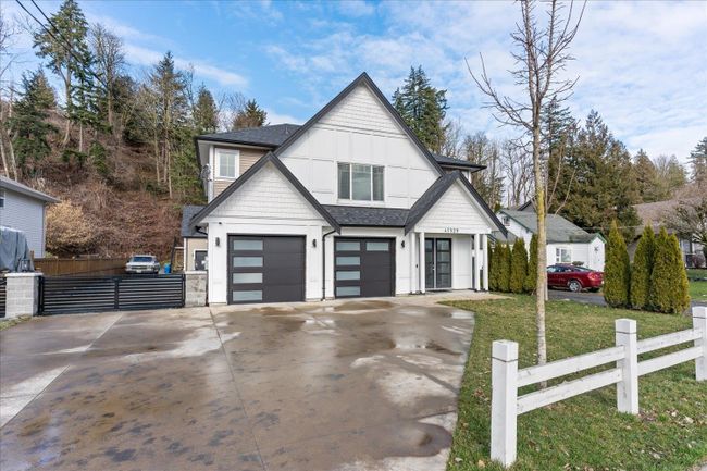 47529 Yale Road, House other with 6 bedrooms, 4 bathrooms and 10 parking in Chilliwack BC | Image 1