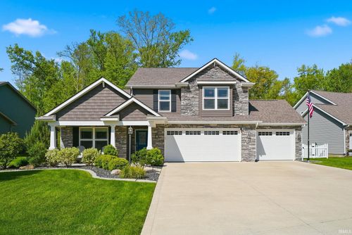 12611 Berkhill Cove, Fort Wayne, IN, 46818-8562 | Card Image