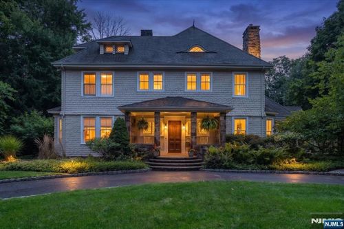 128 Westervelt Ave, Tenafly, NJ, 07670-2534 | Card Image