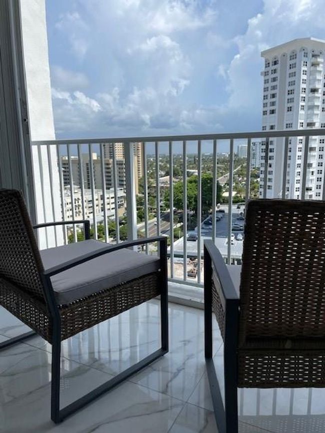 APT-1407 - 1360 S Ocean Blvd, Condo with 2 bedrooms, 2 bathrooms and null parking in Pompano Beach FL | Image 40