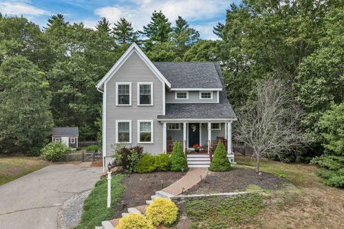 14 Winslow Dr, Exeter, NH, 03833-4430 | Card Image