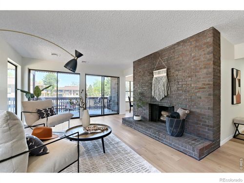 d7-500 Manhattan Dr, Boulder, CO, 80303-4030 | Card Image