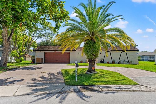 9820 Pocono St, PORT RICHEY, FL, 34668-3527 | Card Image