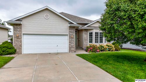 16070 Weber St, Bennington, NE, 68007-7480 | Card Image