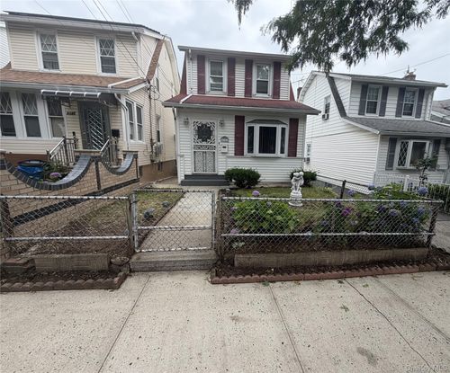 4342 Bruner Ave, Bronx, NY, 10466-1806 | Card Image