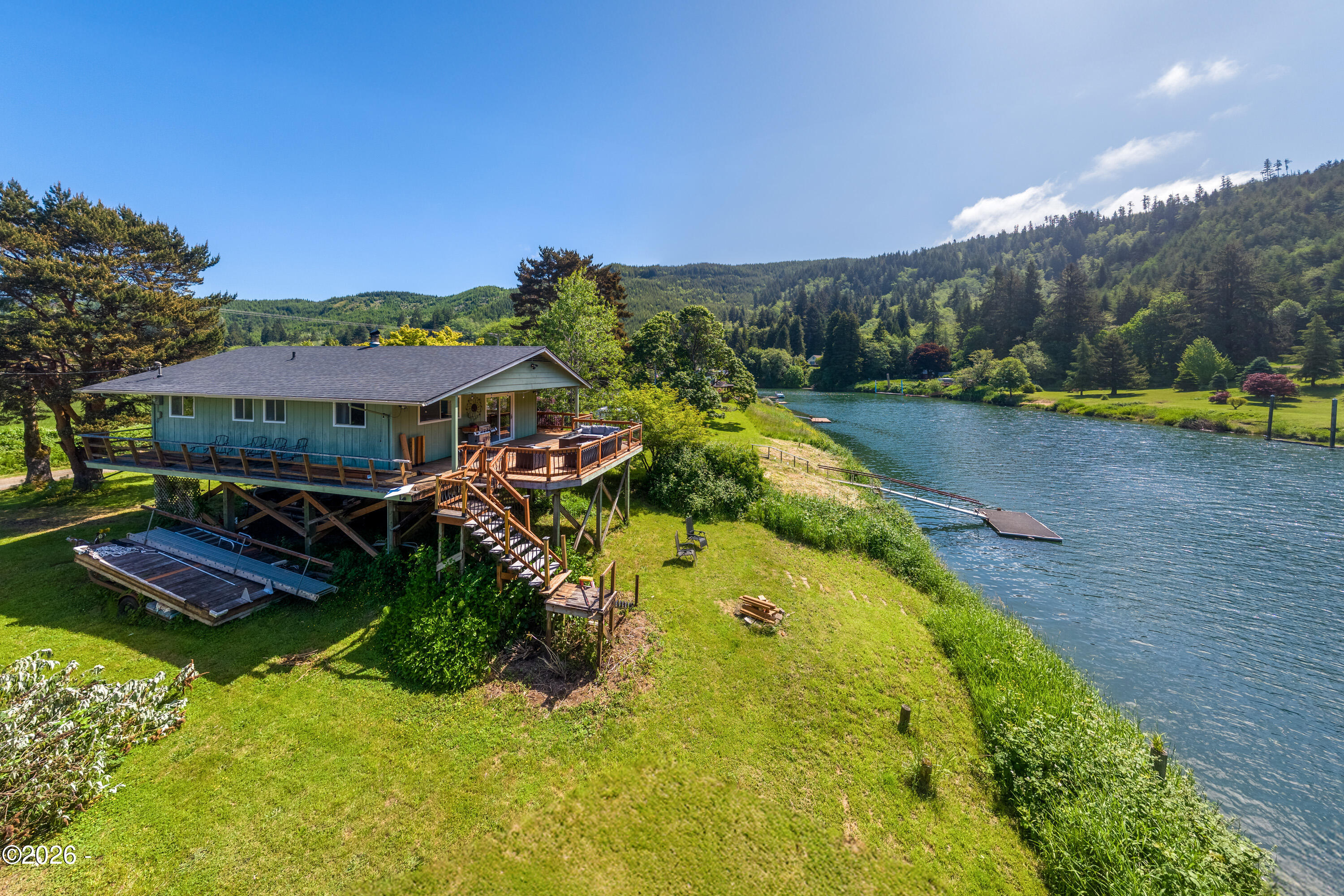 Residential in Lincoln City 3