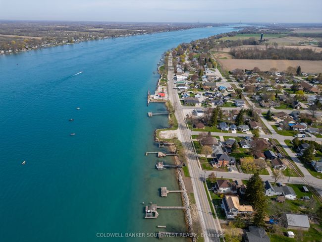 479 William St, House other with 3 bedrooms, 3 bathrooms and 4 parking in Saint Clair ON | Image 38