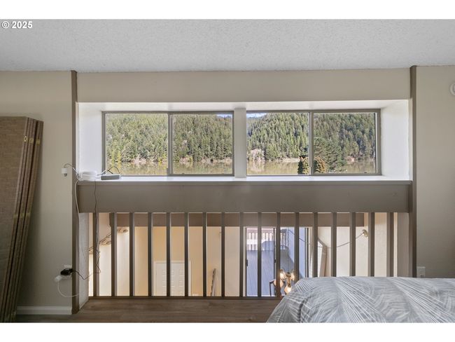 9 - 43605 State Highway 38, Condo with 2 bedrooms, 2 bathrooms and null parking in Reedsport OR | Image 17