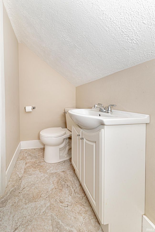308 E Front St, House other with 3 bedrooms, 2 bathrooms and null parking in South Whitley IN | Image 26
