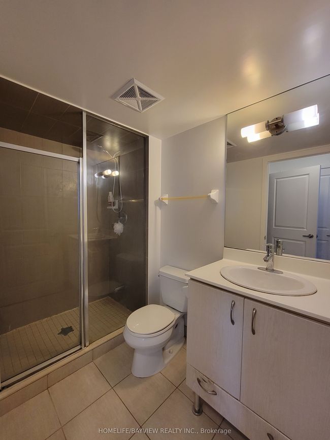 2002 - 5791 Yonge St, Condo with 3 bedrooms, 2 bathrooms and 1 parking in North York ON | Image 11