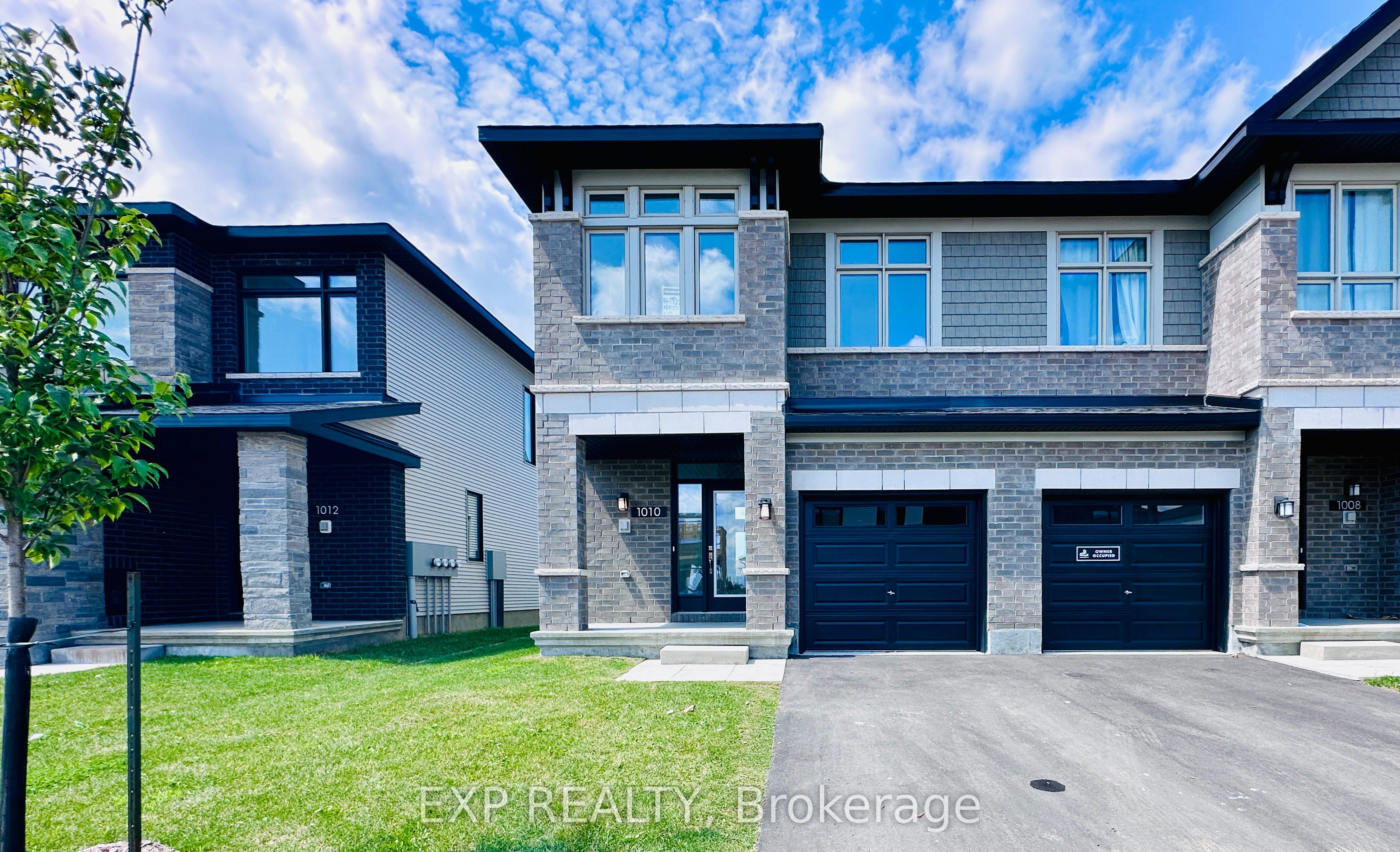 Residential Lease in Blossom Park - Airport and Area