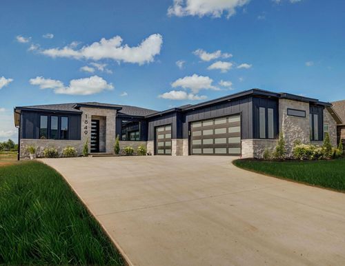 1849 E Cobblestone Dr, Ozark, MO, 65721-5778 | Card Image