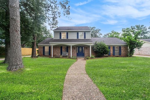 10814 Brentway Dr, Houston, TX, 77070-3911 | Card Image