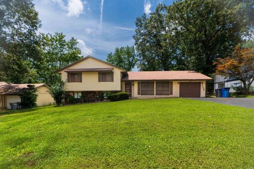 1705 Smoot Dr, Jonesboro, AR, 72401-4630 | Card Image