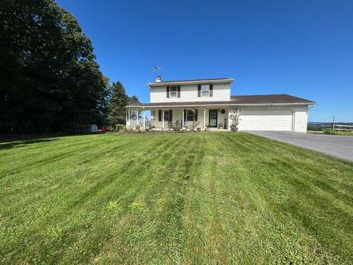9191 Red Rd, Kempton, PA, 19529-9131 | Card Image