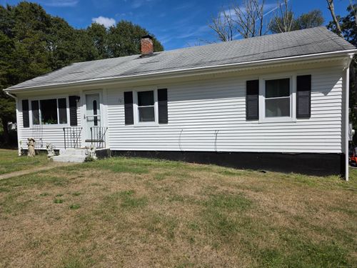 22 Spring Valley Rd, Mystic, CT, 06355-1056 | Card Image