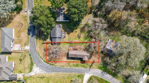 2024 9th St, High Island, TX, 77623 | Card Image