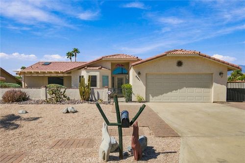 9801 Hoylake Rd, Desert Hot Springs, CA, 92240-1438 | Card Image