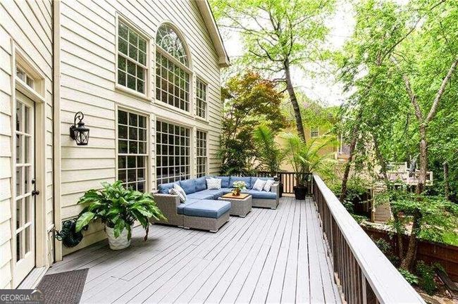 640 Lake Medlock Dr, House other with 6 bedrooms, 5 bathrooms and 2 parking in Johns Creek GA | Image 47