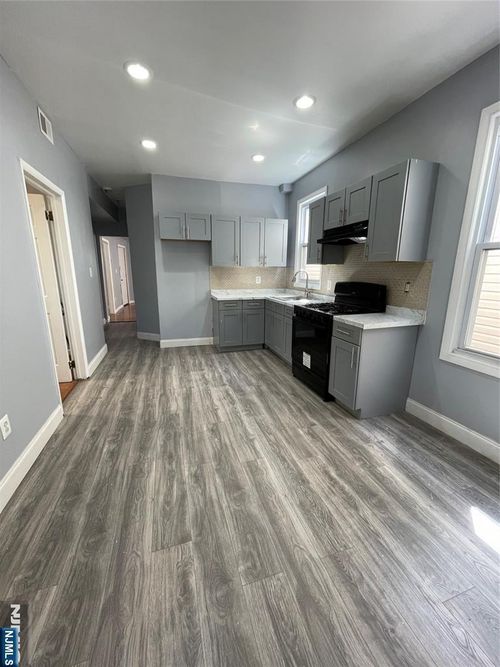 119 Ridgewood Avenue, Newark, NJ, 07108 | Card Image