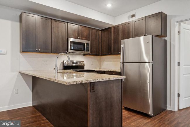 UNIT-402 - 4217 Chestnut St, Condo with 2 bedrooms, 2 bathrooms and null parking in PHILADELPHIA PA | Image 5