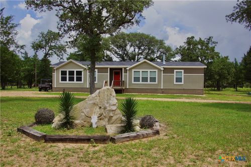 5815 County Road 15, Hallettsville, TX, 77964-6057 | Card Image
