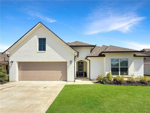 39556 Fairhope Drive, Ponchatoula, LA, 70454 | Card Image