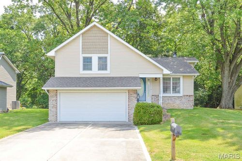 1306 Jacquelyn Ct, Maryville, IL, 62062-5760 | Card Image