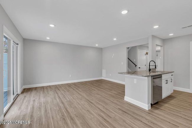 14 Wren Way, Townhouse with 3 bedrooms, 2 bathrooms and null parking in Howell NJ | Image 6