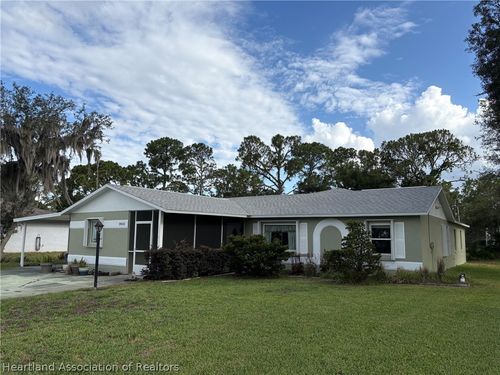 3913 Ferrari Dr, SEBRING, FL, 33872-2828 | Card Image