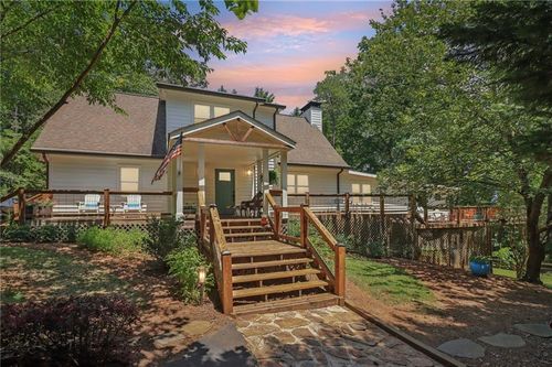 80 Eastview Dr, Dawsonville, GA, 30534-7130 | Card Image