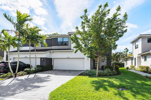 8710 Corvus Dr, Lake Worth, FL, 33467-2419 | Card Image