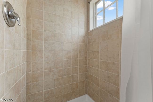 400 Main St, House other with 4 bedrooms, 1 bathrooms and null parking in Middlesex NJ | Image 17