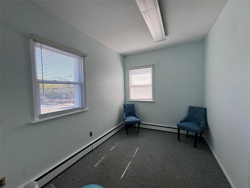 1091 Country Rd, Stony Brook, NY, 11790-1922 | Card Image