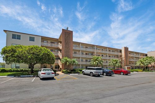 2020 Newcastle A, Boca Raton, FL, 33434-4629 | Card Image