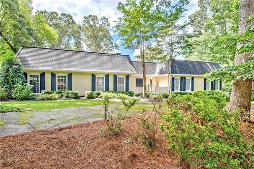 522 Golf View Dr, Peachtree City, GA, 30269-1218 | Card Image