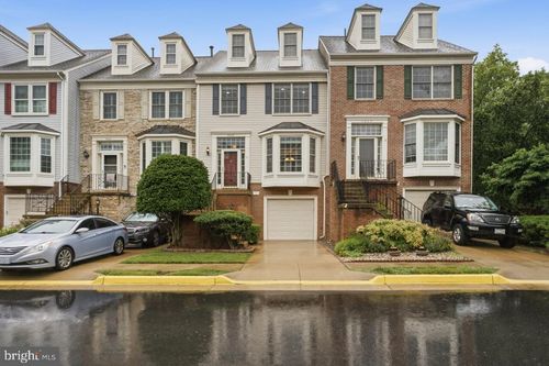 7035 Kings Manor Dr, ALEXANDRIA, VA, 22315-5638 | Card Image