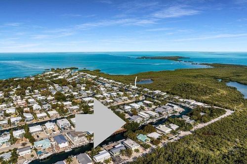 148 Tequesta St, Tavernier, FL, 33070-2139 | Card Image