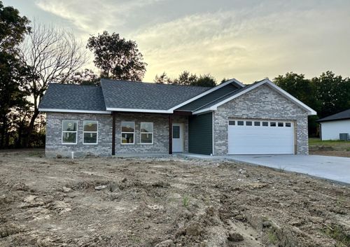 750 Vine Dr, HOLTS SUMMIT, MO, 65043-4401 | Card Image