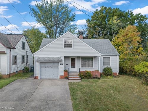 5860 Pearl Rd, Parma Heights, OH, 44130-2161 | Card Image
