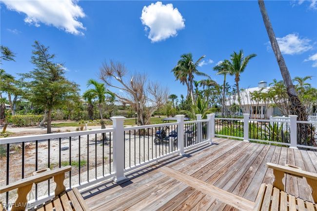 504 Useppa Island, House attached with 3 bedrooms, 2 bathrooms and null parking in Useppa Island FL | Image 10