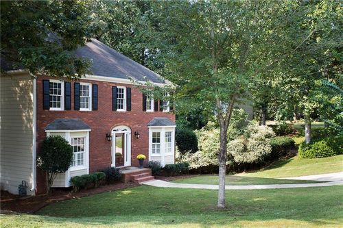 2418 Stockton Dr, Marietta, GA, 30066-2142 | Card Image