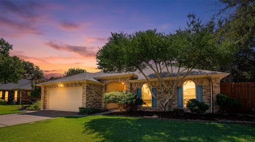 6620 Springhill Dr, Watauga, TX, 76148-1868 | Card Image