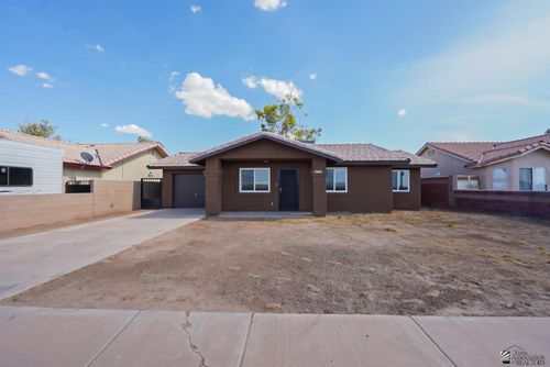 587 E Jefferson St, Somerton, AZ, 85350 | Card Image