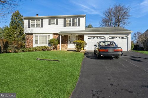 68 Colleen Circle, Ewing, NJ, 08638 | Card Image