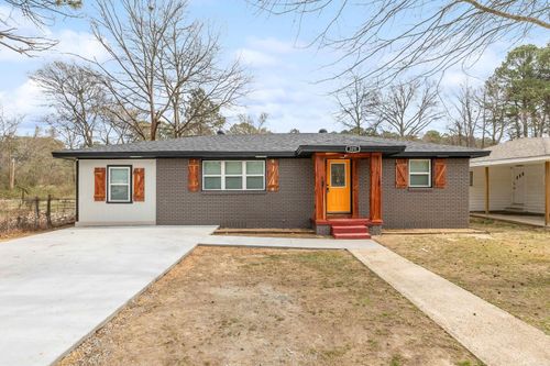 3211 Whitfield St, Little Rock, AR, 72204-5831 | Card Image