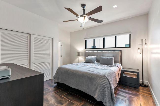 MASTER BEDROOM | Image 10