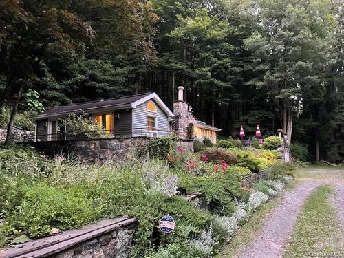 46 Gallows Hill Rd, Cortlandt Mnr, NY, 10567-1174 | Card Image