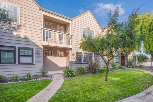 20-160 Gibson Dr, Hollister, CA, 95023 | Card Image