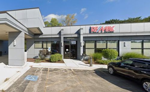 c-d-484 W Boughton Rd, Bolingbrook, IL, 60440-2398 | Card Image